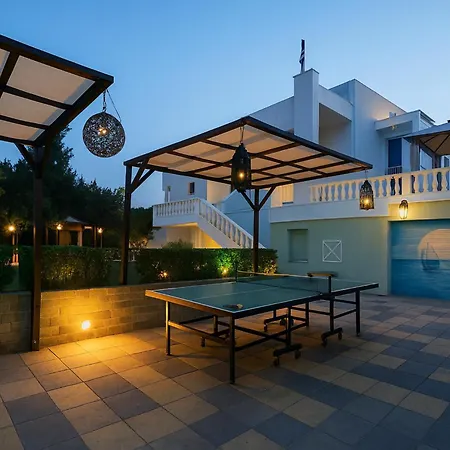 Villa Small Paradise With Private Pool, Jacuzzi&complete Privacy *