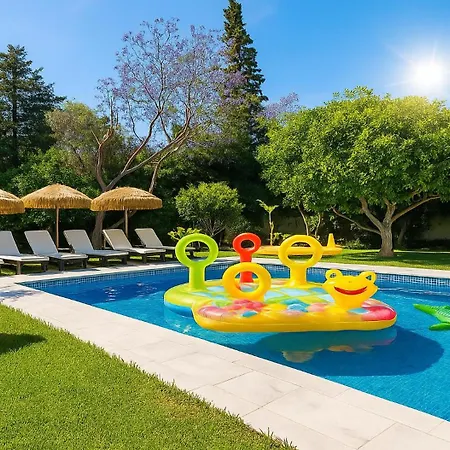 Villa Small Paradise With Private Pool, Jacuzzi&complete Privacy