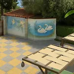 Small Paradise Private Pool, Jacuzzi, Bbq, Complete Privacy