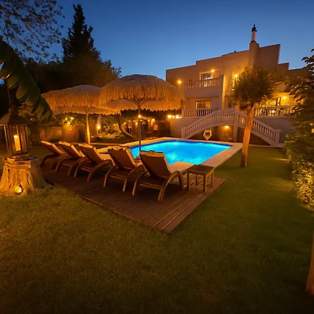 Small Paradise Private Pool, Jacuzzi, Bbq, Complete Privacy ヴィラ *