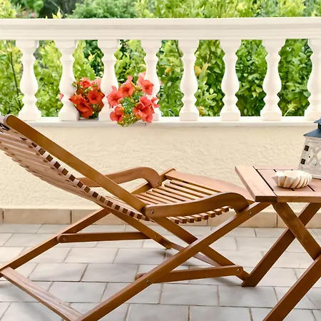 ヴィラ Small Paradise Private Pool, Jacuzzi, Bbq, Complete Privacy