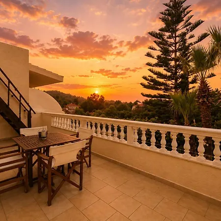 ヴィラ Small Paradise Private Pool, Jacuzzi, Bbq, Complete Privacy