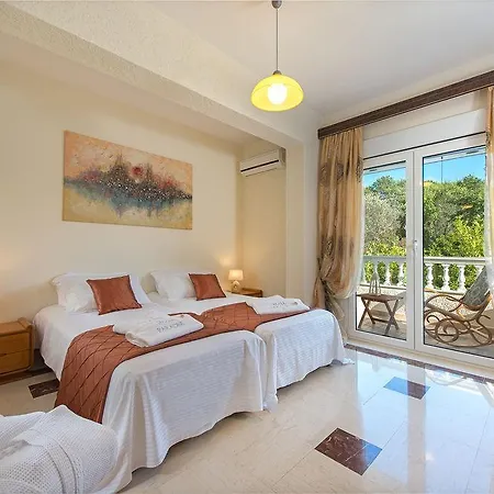 Villa Small Paradise With Pool & Jacuzzi 
