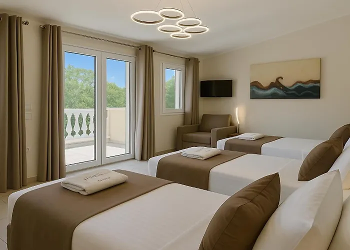 Вилла Small Paradise Private Pool, Jacuzzi, Bbq, Complete Privacy *