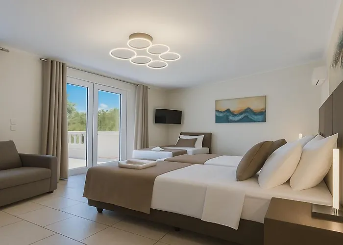 Small Paradise Private Pool, Jacuzzi, Bbq, Complete Privacy