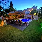 Small Paradise Private Pool, Jacuzzi, Bbq, Complete Privacy * Ialysos (Rhodes)