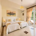 Vilă Small Paradise Private Pool, Jacuzzi, Bbq, Complete Privacy Ialysos (Rhodes)