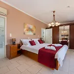 Small Paradise Private Pool, Jacuzzi, Bbq, Complete Privacy Ialysos (Rhodes)