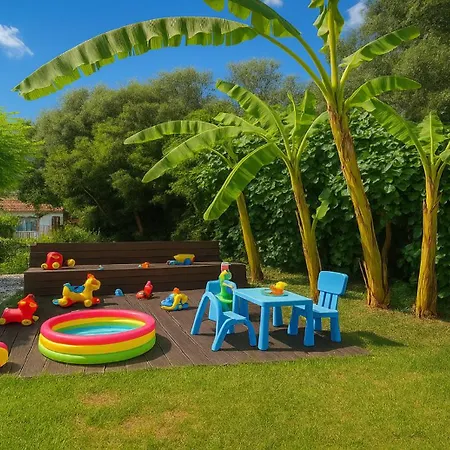 Small Paradise Private Pool, Jacuzzi, Bbq, Complete Privacy