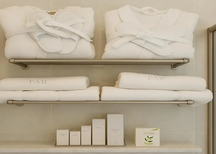 Small Paradise Private Pool, Jacuzzi, Bbq, Complete Privacy Willa *