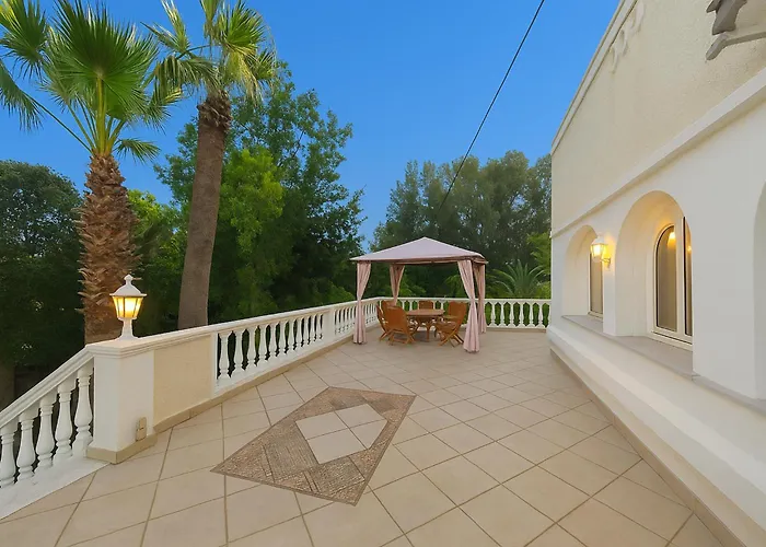 Small Paradise Private Pool, Jacuzzi, Bbq, Complete Privacy Willa Jalisos